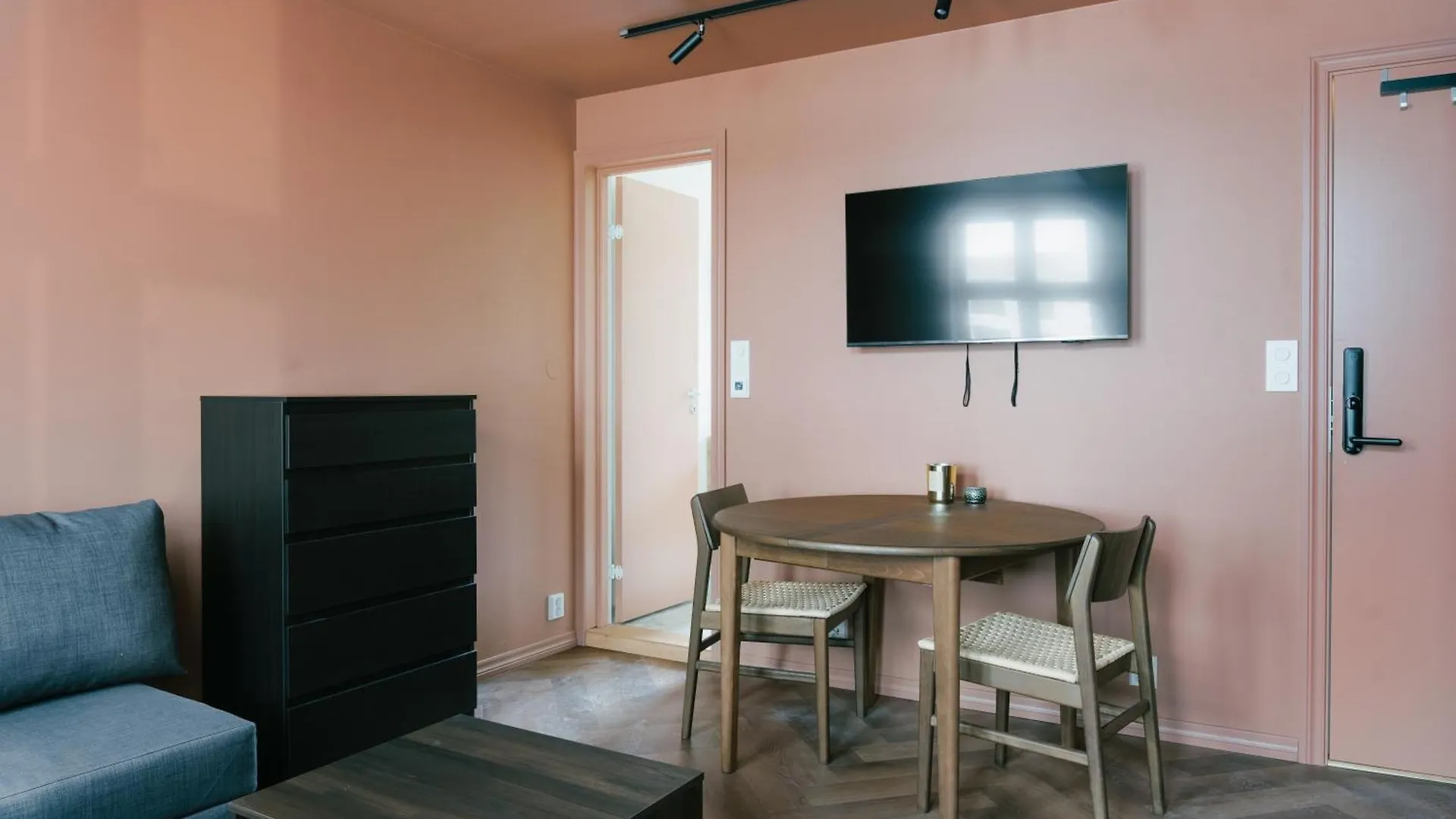 New Apartment In Historical Street Bergen